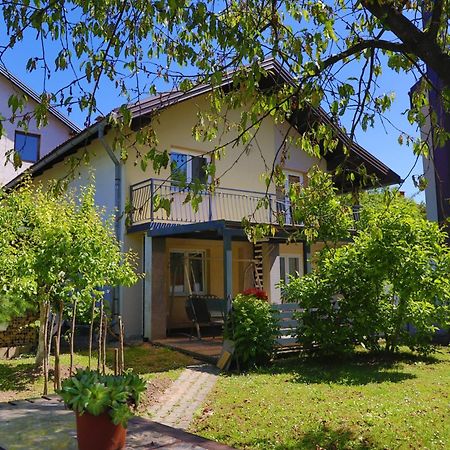Apartman Ozimice 2 بيهاتش المظهر الخارجي الصورة