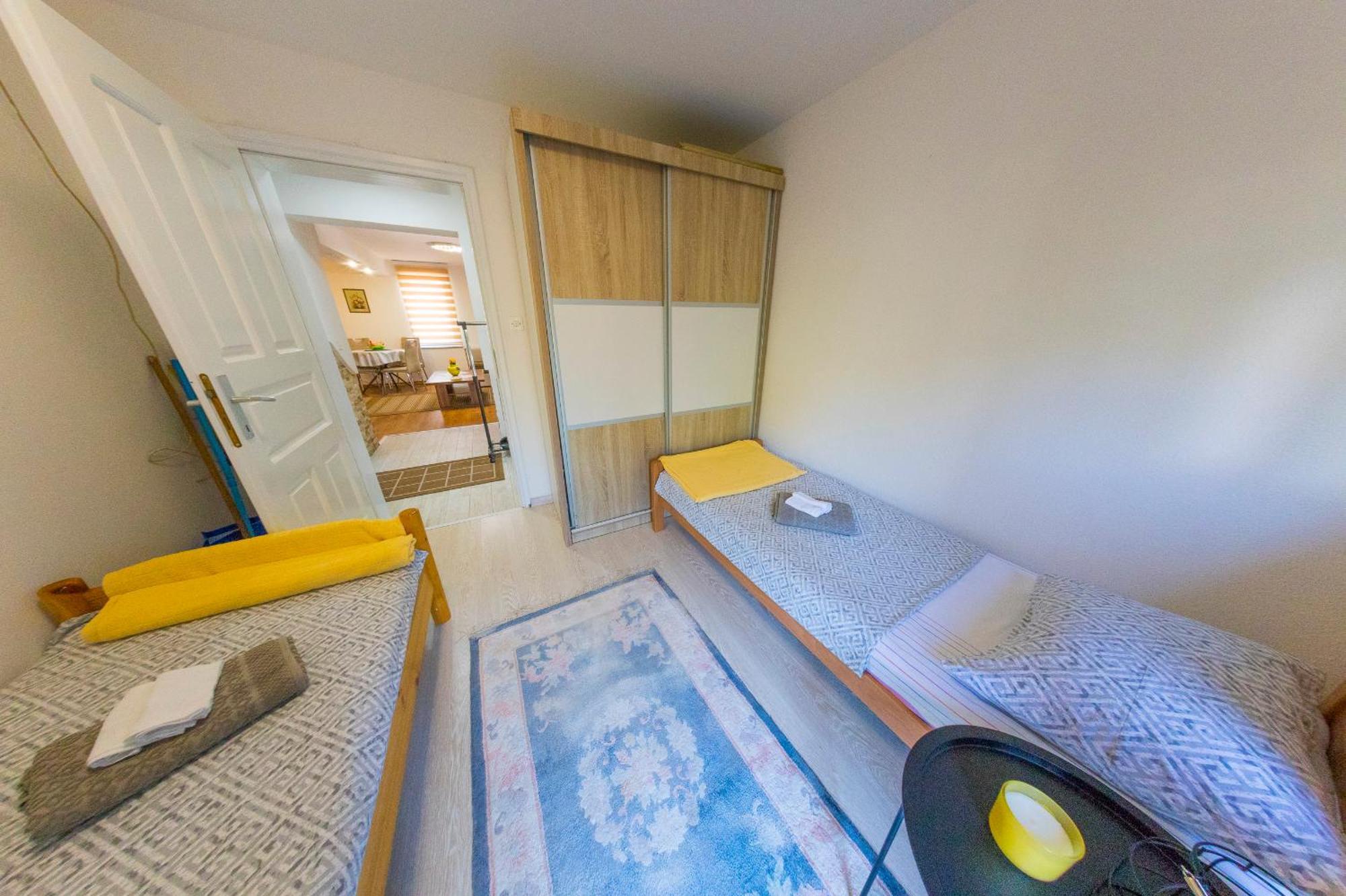 Apartman Ozimice 2 بيهاتش المظهر الخارجي الصورة