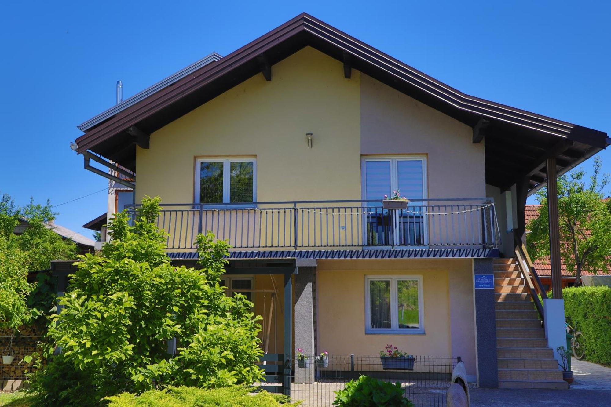 Apartman Ozimice 2 بيهاتش المظهر الخارجي الصورة